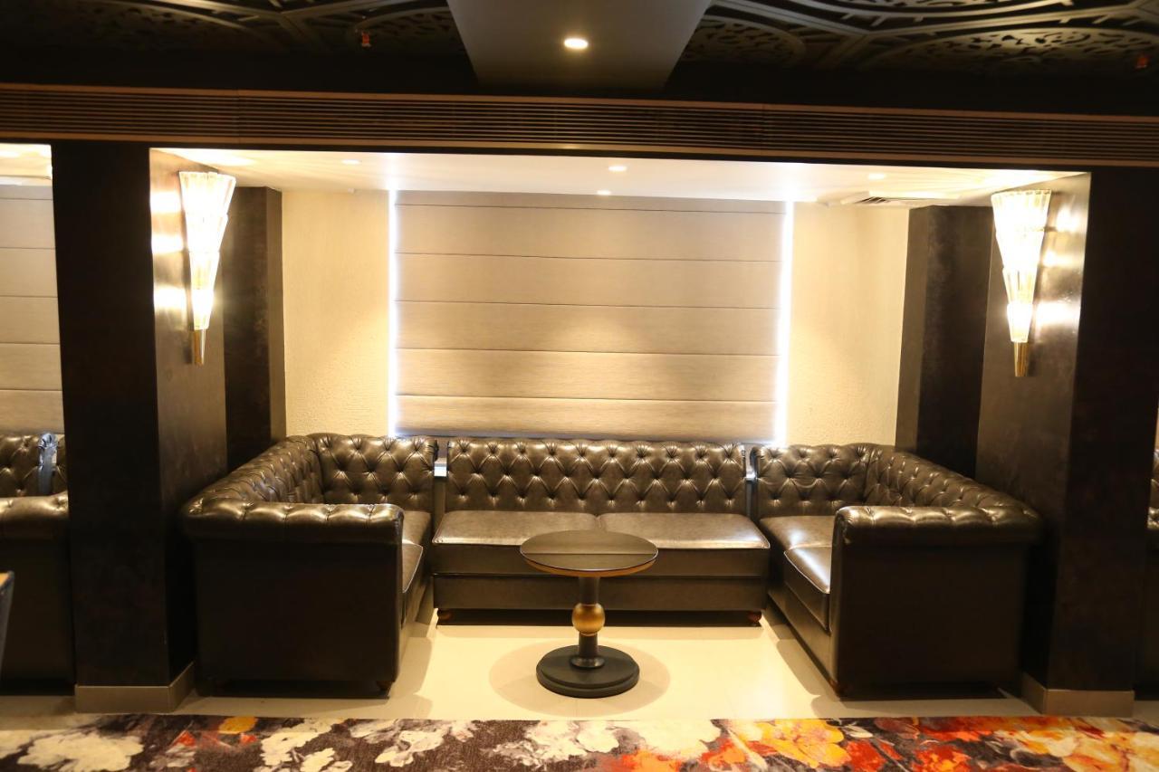 Dreamz Inn & Suites Zirakpur Екстер'єр фото